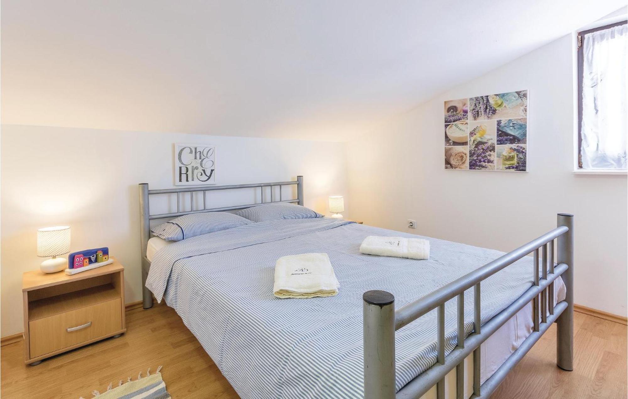 Amazing Apartment In Medulin With Wifi Ngoại thất bức ảnh